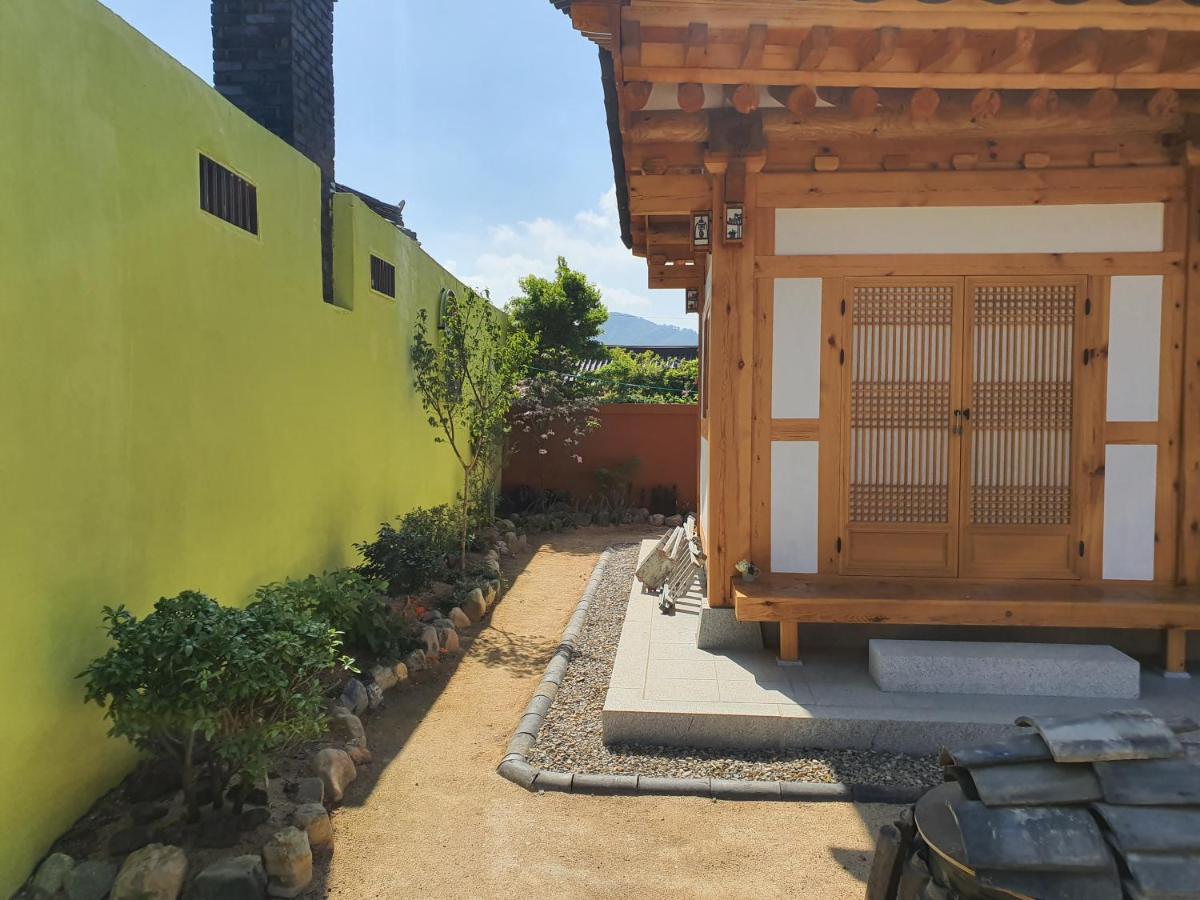 Sieunjae Bed & Breakfast คยองจู ภายนอก รูปภาพ